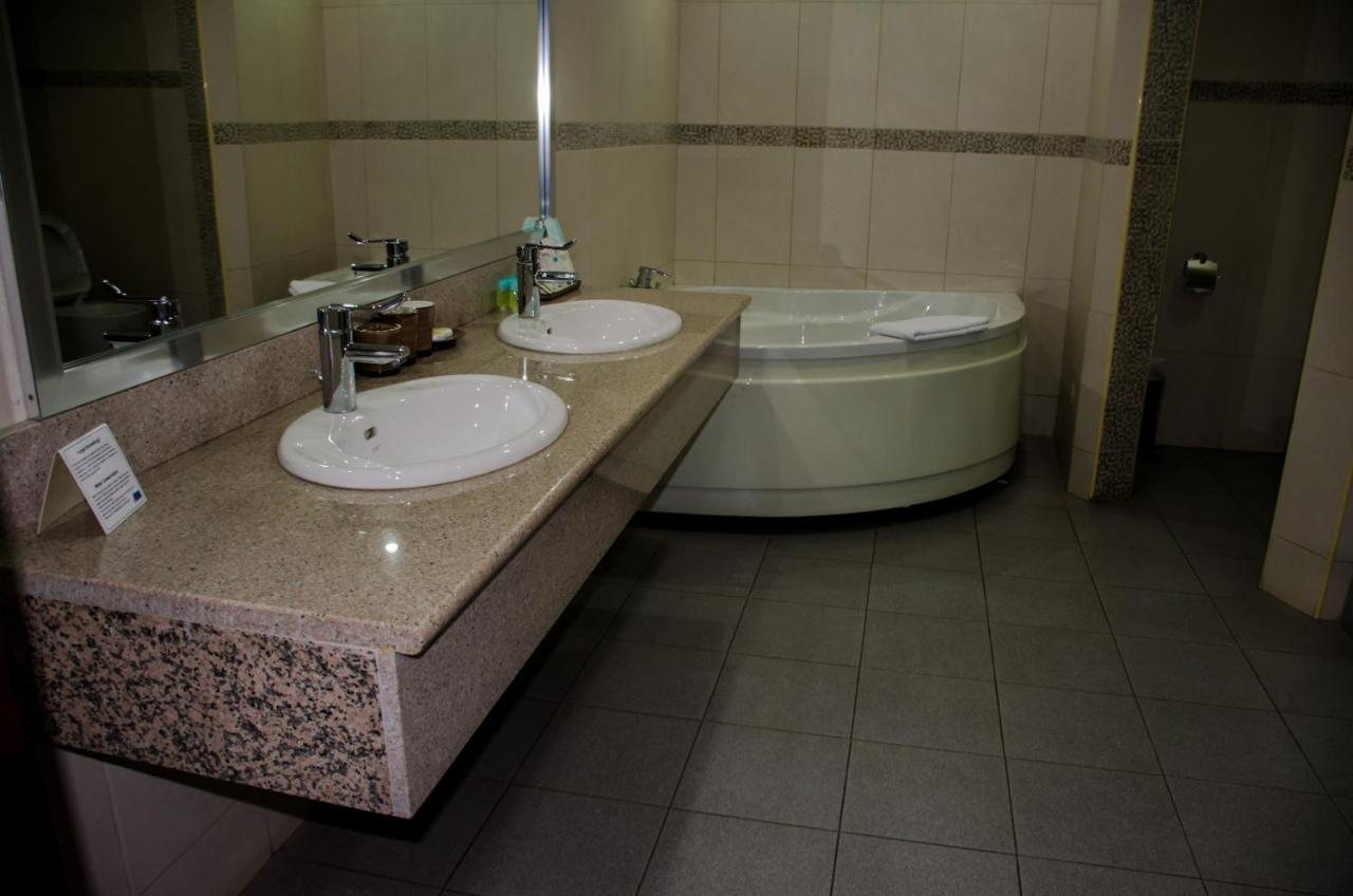 Hotel Milenio Nampula Zewnętrze zdjęcie
